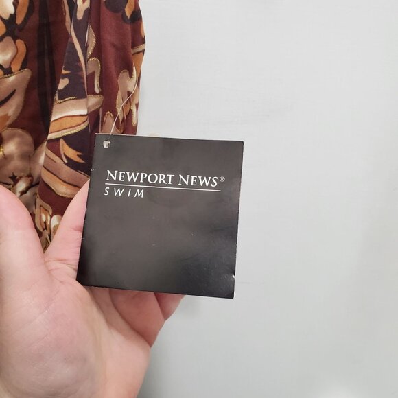 Newport News Womens Vintage Brown Tropical Halter Neck One Piece Swimsuit NWT 10 - Picture 3 of 7